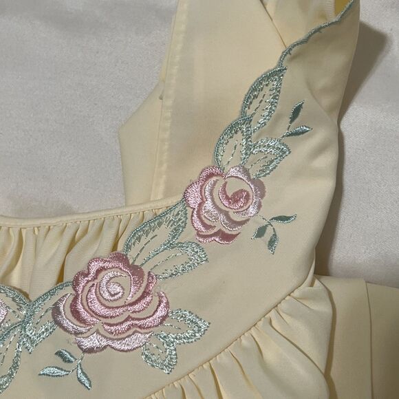 VTG Yellow Nylon Chiffon and Lace Nightgown Floral SZ M SHADOWLINE Embroidered - Picture 14 of 15